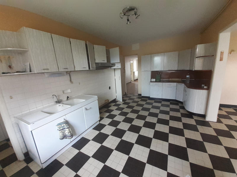 Maison - 195 m² - 5 pièces