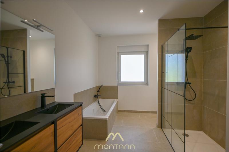 Maison - 189 m² - 6 pièces