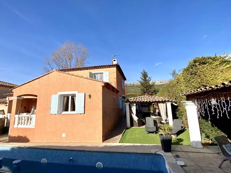 Villa - 129 m² - 5 pièces