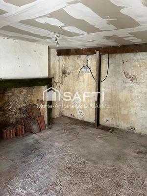 Maison - 85 m² - 3 pièces