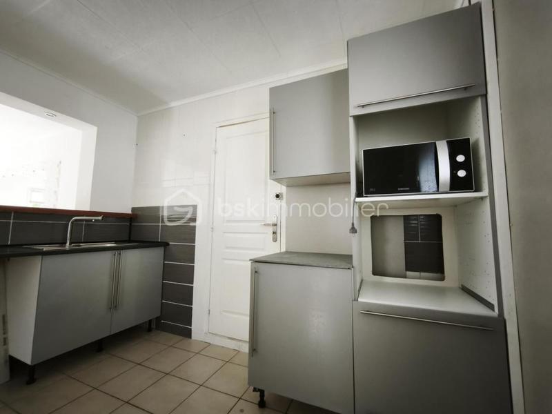 Maison traditionnelle - 100 m² - 5 pièces