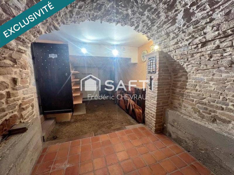 Maison - 260 m² - 6 pièces