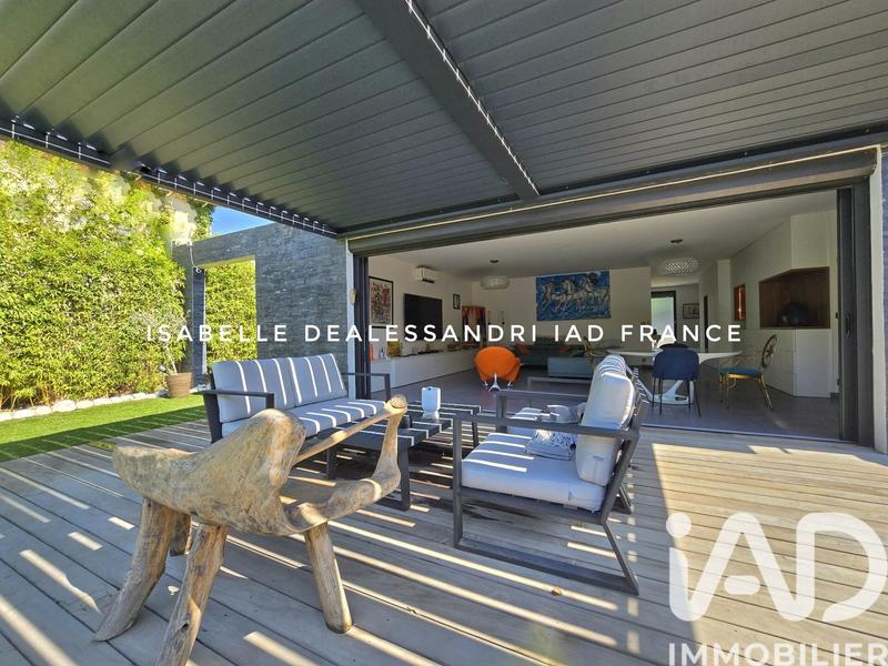 Maison - 162 m² - 5 pièces