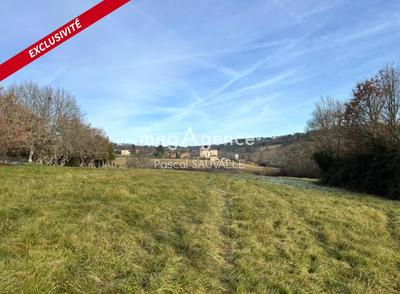 Terrain constructible - 7 600 m²