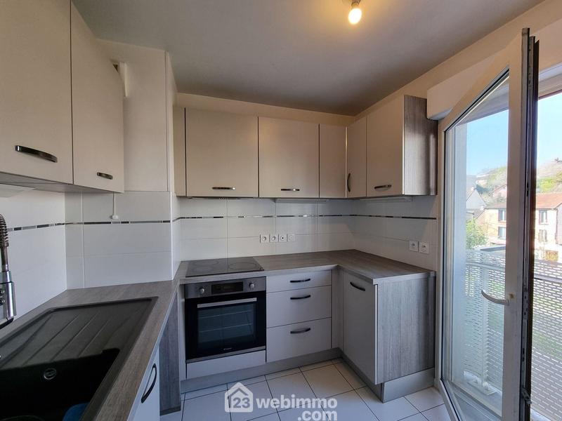 Appartement - 77 m² - 4 pièces