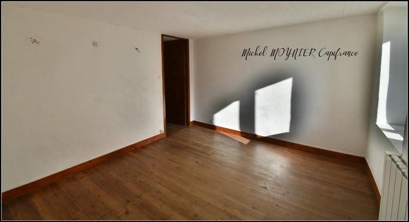 Maison - 77 m² - 5 pièces