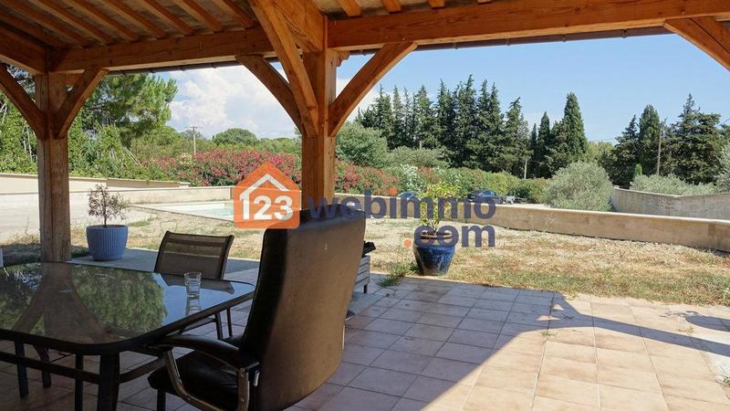 Villa - 280 m² - 8 pièces