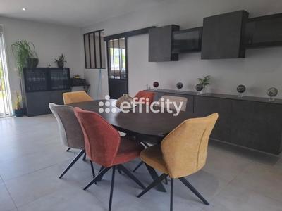 Maison - 135 m² - 5 pièces