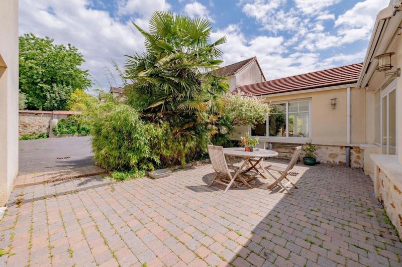 Corps de ferme - 414 m² - 14 pièces