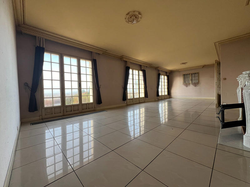 Maison - 178 m² - 6 pièces