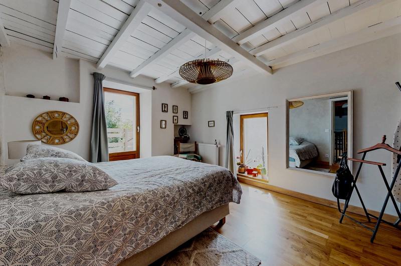 Maison - 165 m² - 6 pièces