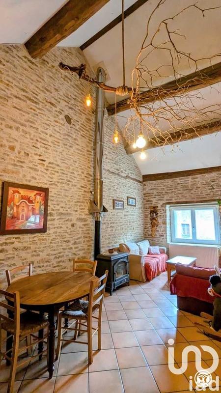 Maison - 110 m² - 5 pièces