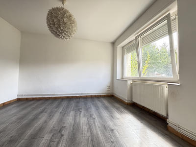 Maison - 137 m² - 5 pièces