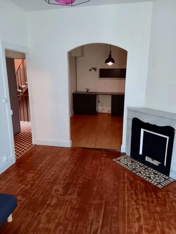 Immeuble - 7 pièces