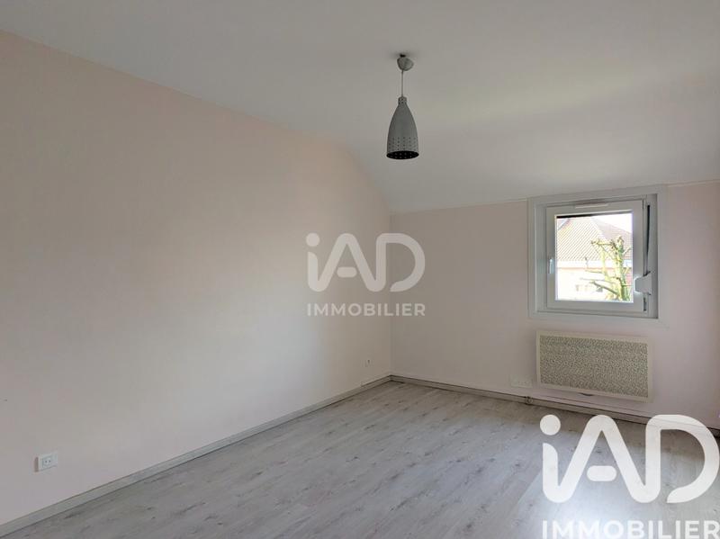 Maison - 93 m² - 4 pièces