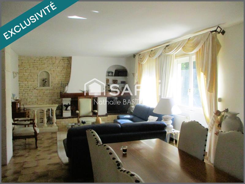 Villa - 200 m² - 7 pièces