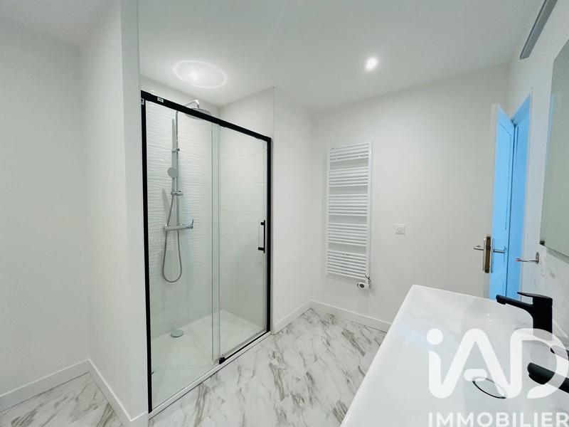 Maison - 102 m² - 4 pièces