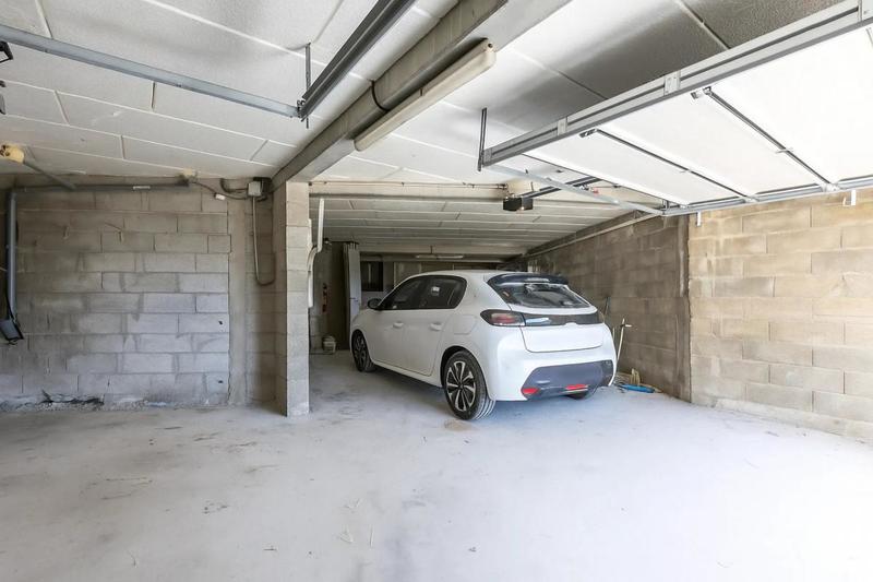 Maison - 170 m² - 12 pièces