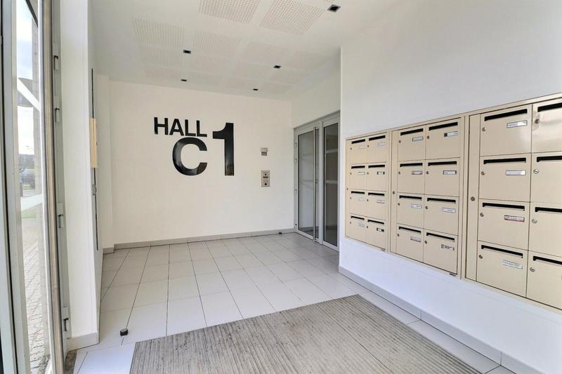 Studio - 28 m² - 1 pièce