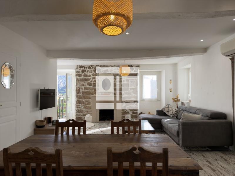 Maison de village - 128 m² - 4 pièces