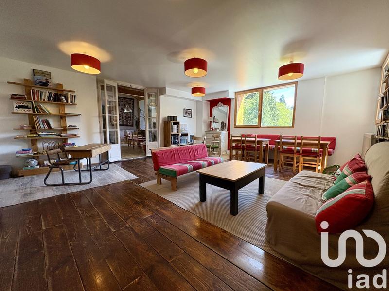 Maison - 578 m² - 17 pièces