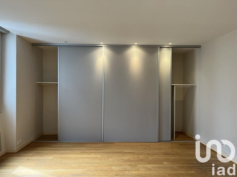 Appartement - 201 m² - 6 pièces