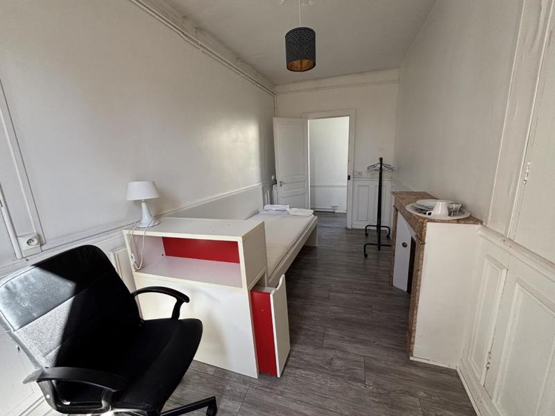 Chambre - 16 m² - 1 pièce