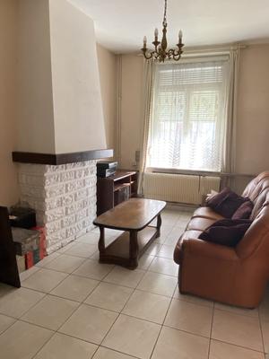 Maison - 80 m² - 5 pièces