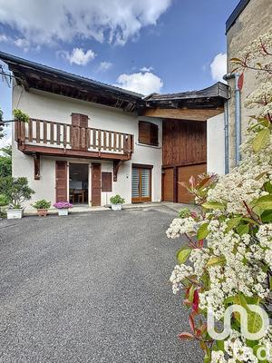 Maison de ville - 100 m² - 5 pièces