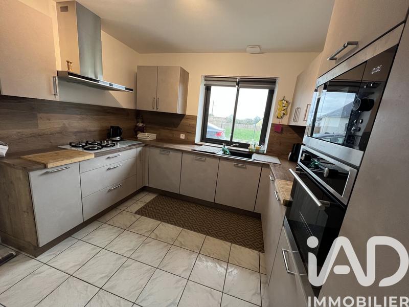 Maison - 120 m² - 8 pièces