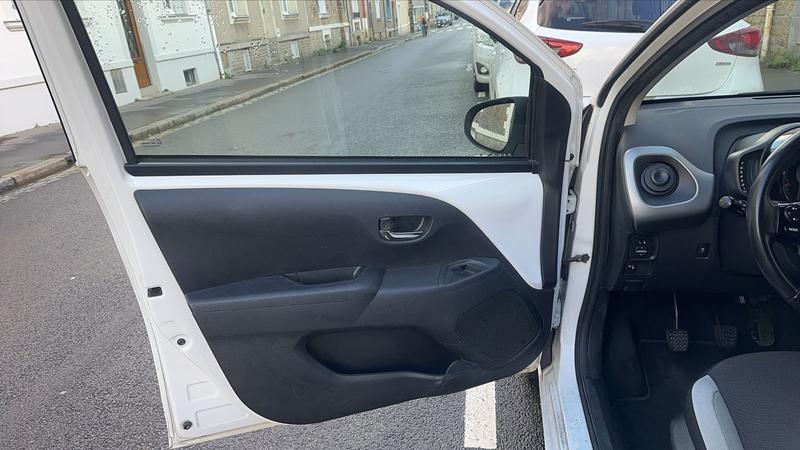 Toyota Aygo 1.0 Vvt-i 69 Xplay Touch - Première main