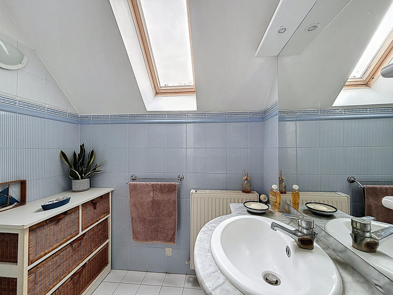 Maison - 160 m² - 6 pièces