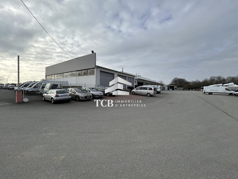 Local d'activités - 8 982 m²