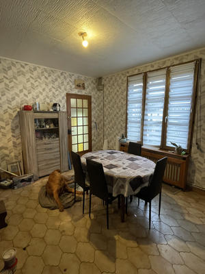 Maison - 122 m² - 7 pièces