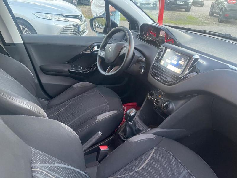 Peugeot 208 1.6 e-HDi Fap Business Pack 4cv 5p