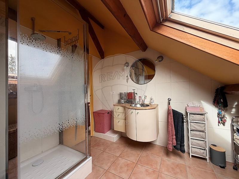 Maison - 137 m² - 6 pièces