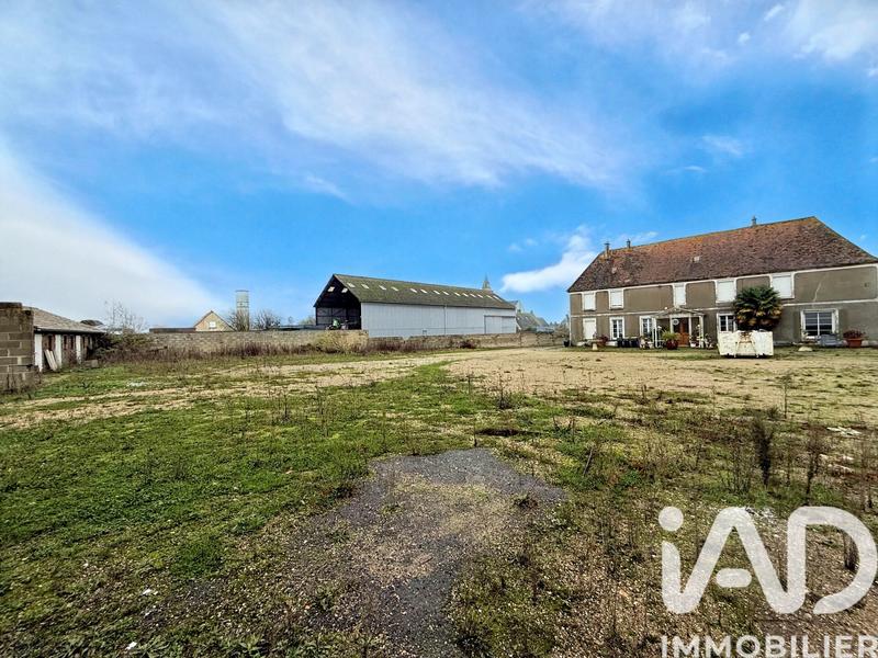 Maison - 262 m² - 8 pièces