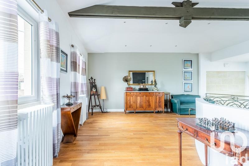 Maison de maîtres - 305 m² - 9 pièces