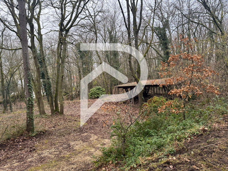 Maison - 339 m² - 12 pièces