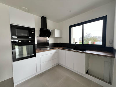 Maison - 127 m² - 7 pièces