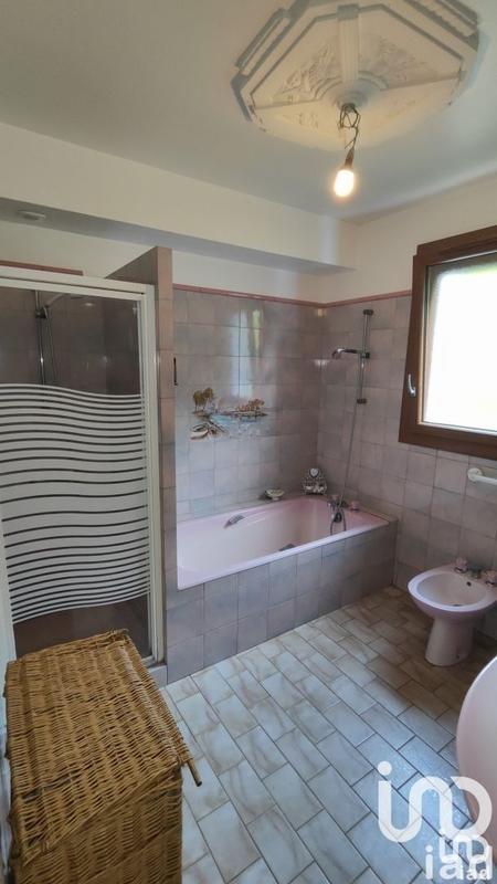 Maison - 163 m² - 7 pièces