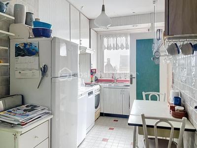 Appartement - 100 m² - 4 pièces