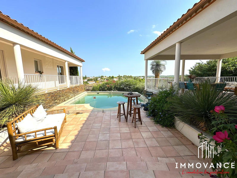 Villa - 180 m² - 6 pièces