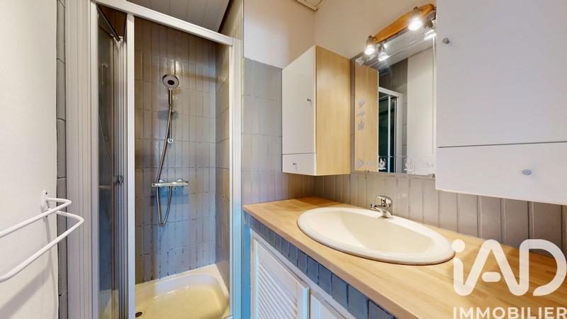 Maison - 220 m² - 7 pièces