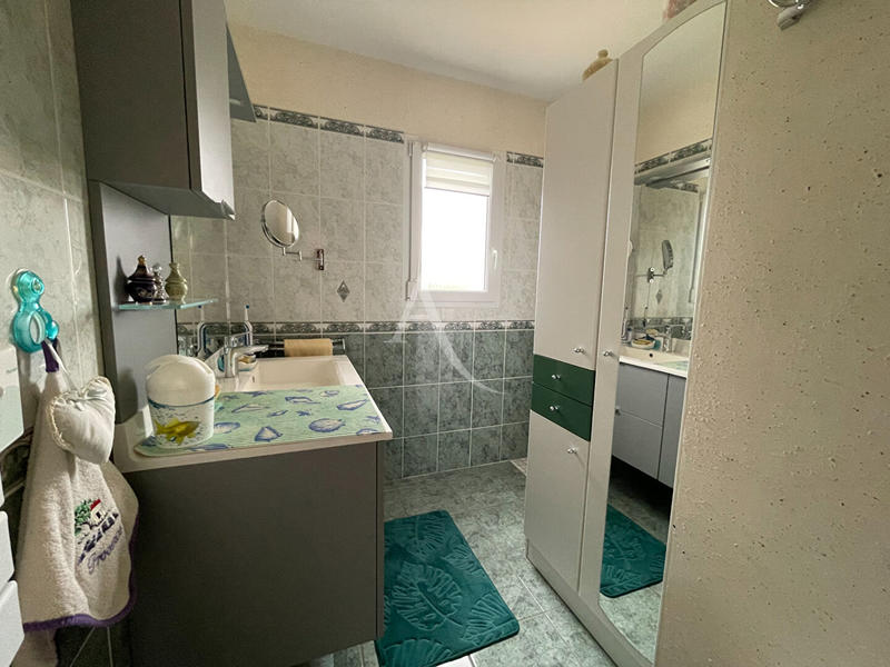 Maison - 102 m² - 4 pièces