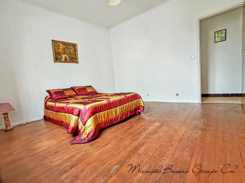 Appartement - 83 m² - 4 pièces