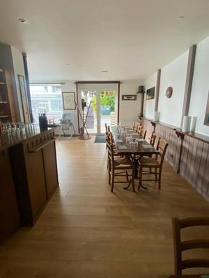 Local commercial - 83 m²