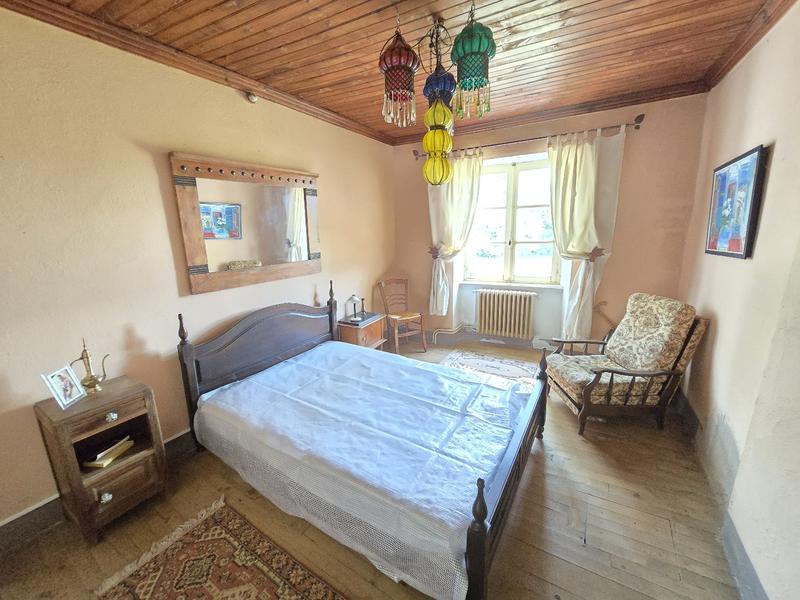 Corps de ferme - 237 m² - 9 pièces