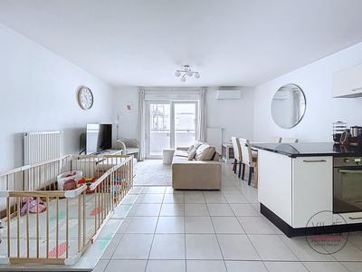 Appartement - 64 m² - 3 pièces