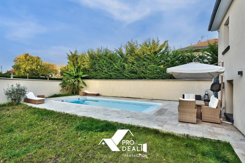 Maison - 167 m² - 7 pièces